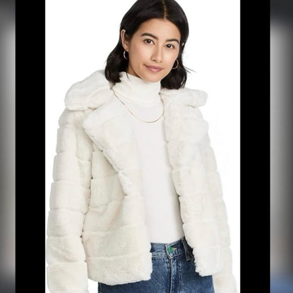 Blank NYC Faux Fur Cream Cropped Jacket Coat Short Winter Warm Elegant Chic XS - Picture 1 of 8